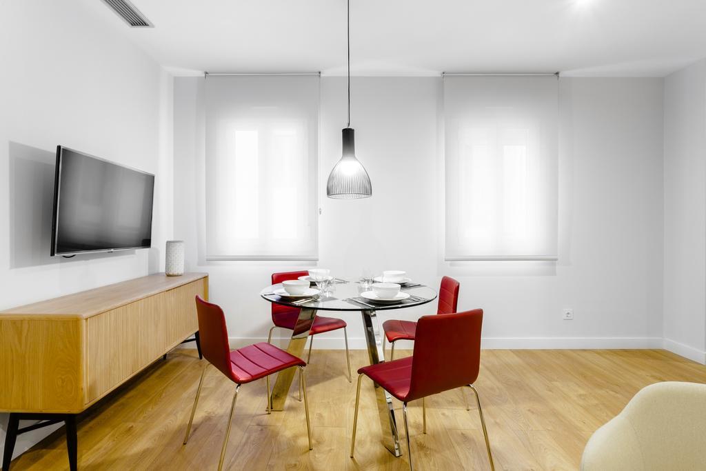 Home Art Apartments Madrid Exterior photo